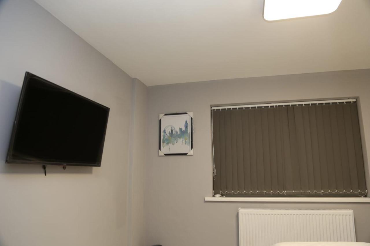 A A Guest Rooms Woolwich ロンドン エクステリア 写真