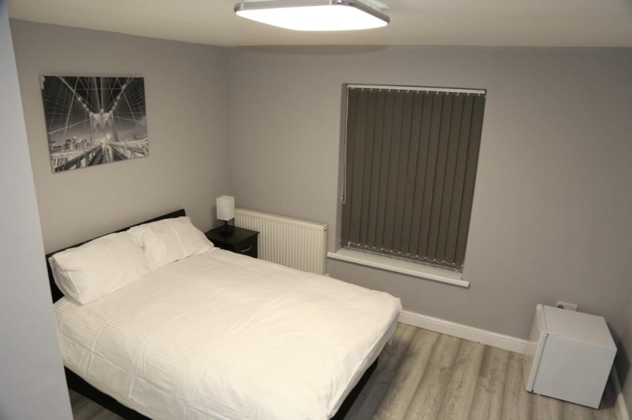 A A Guest Rooms Woolwich ロンドン エクステリア 写真